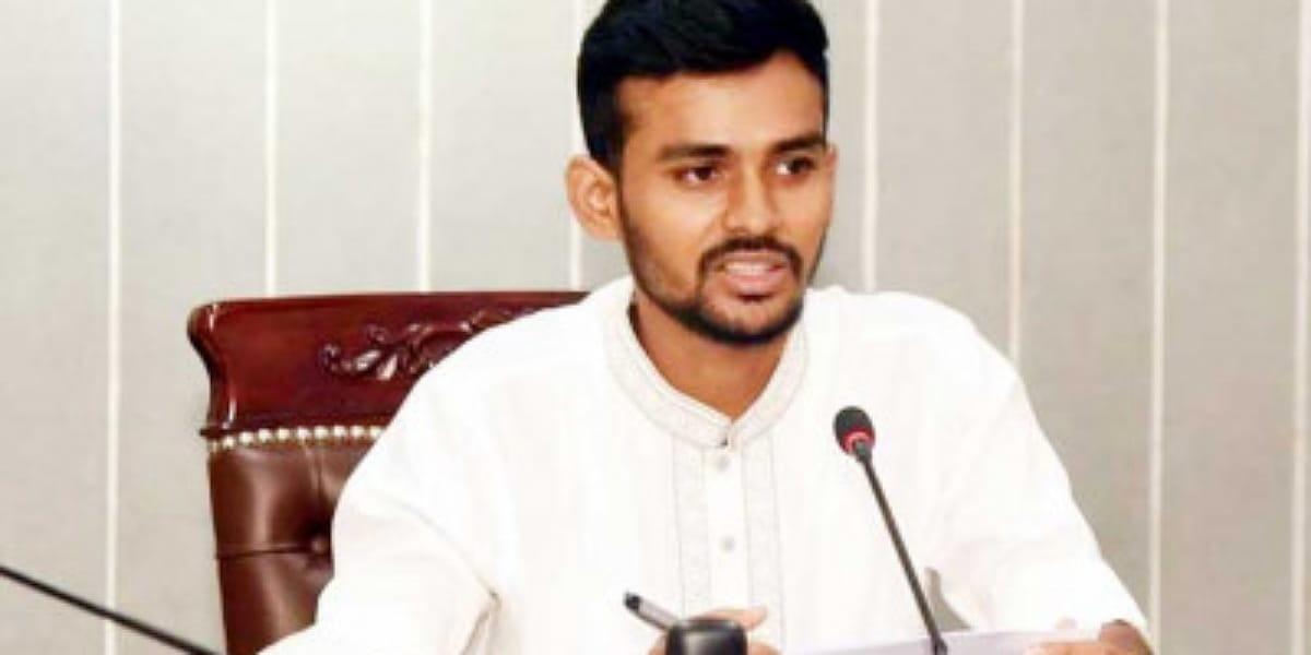বাংলাদেশ থেকে ১০ শতাংশ পণ্য রপ্তানি বেড়েছে: আসিফ মাহমুদ
